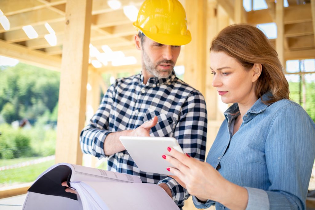 Why Choose a Local Deck Builder in Lakeway?